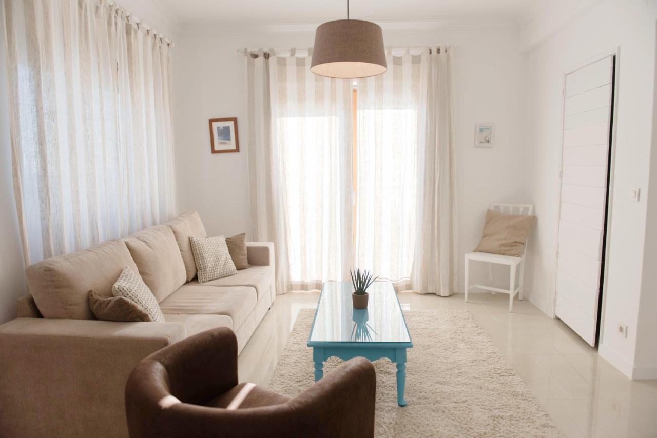 Laneez Ericeira Surf House Hostel ภายนอก รูปภาพ