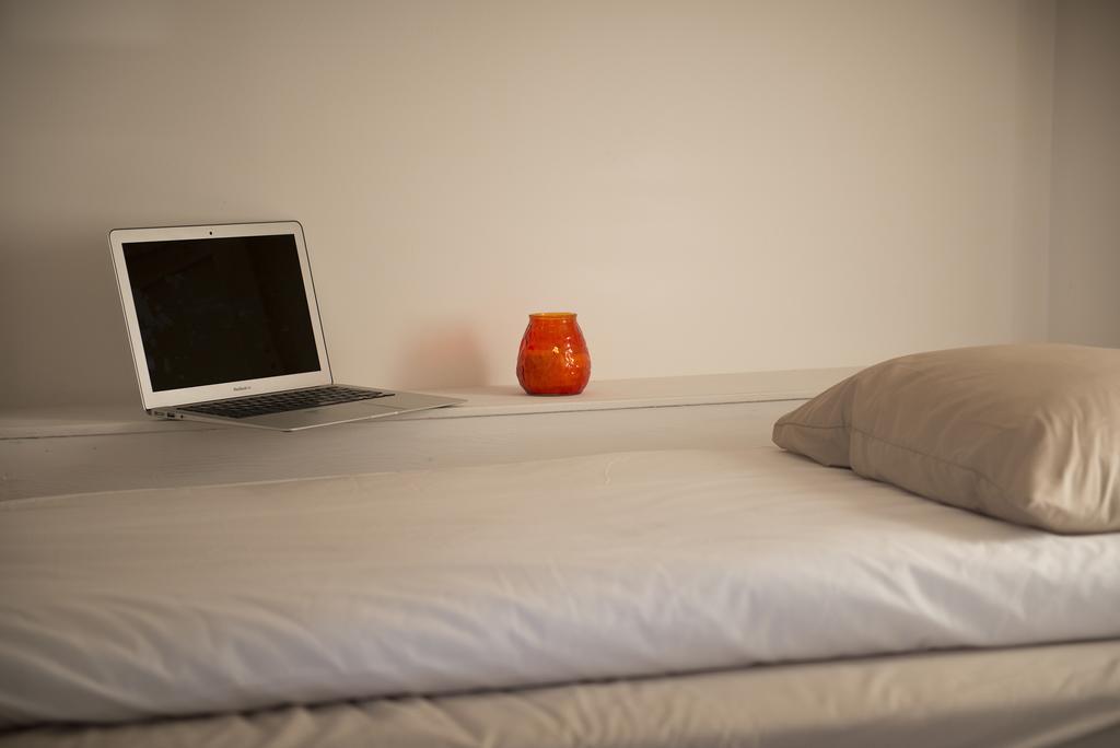 Laneez Ericeira Surf House Hostel ภายนอก รูปภาพ