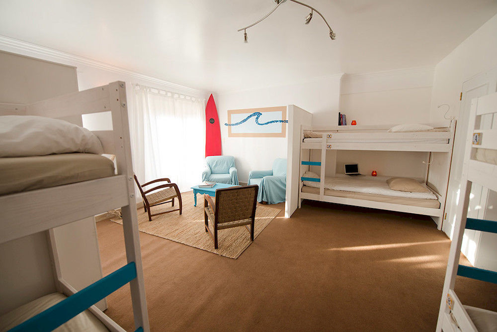Laneez Ericeira Surf House Hostel ภายนอก รูปภาพ